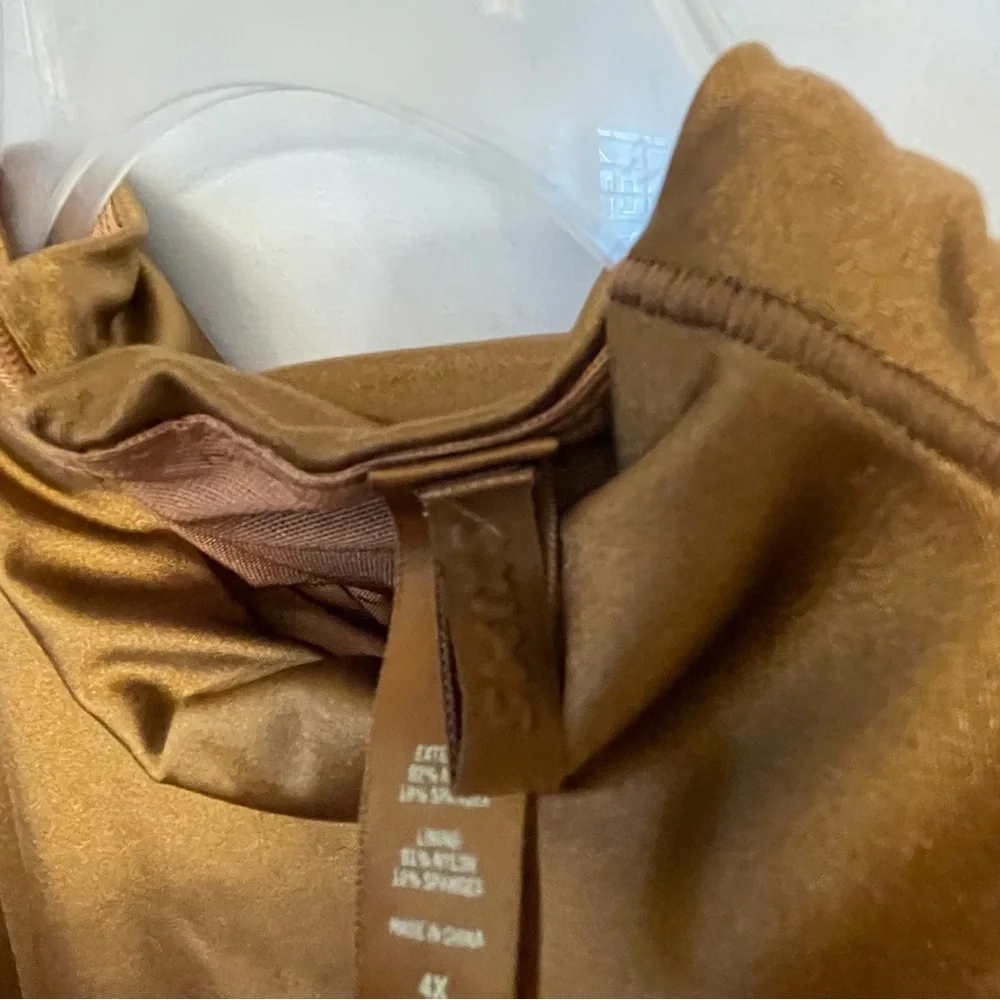 SKIMS Gold Sleeveless Ruched Bodysuit - Picture 3 of 5